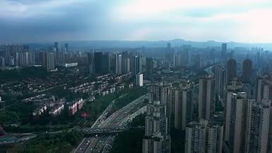 4k航拍重庆北部新区车流交通视频的预览图